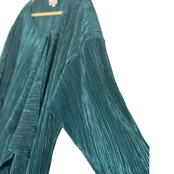 LuLaRoe Emerald Green Ribbed Seashell Duster – Size M - Picture 3 of 4